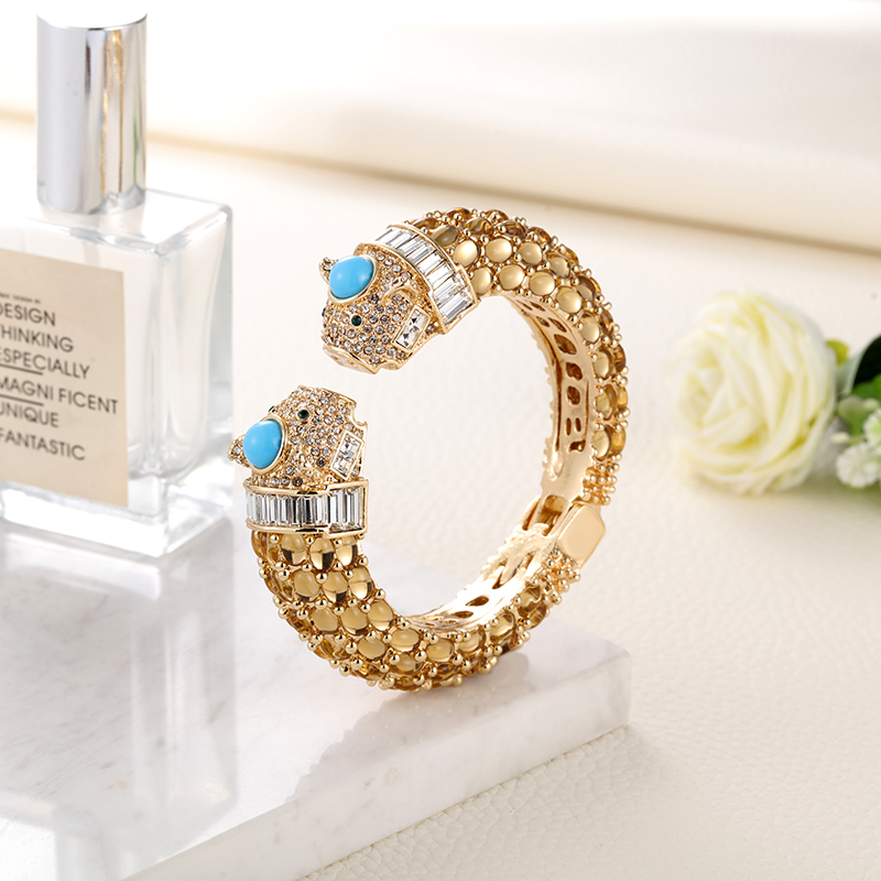 Браслеты с животными Sally's P – обзор и цена Paradise Jewelry & Watches Dolphin Mall