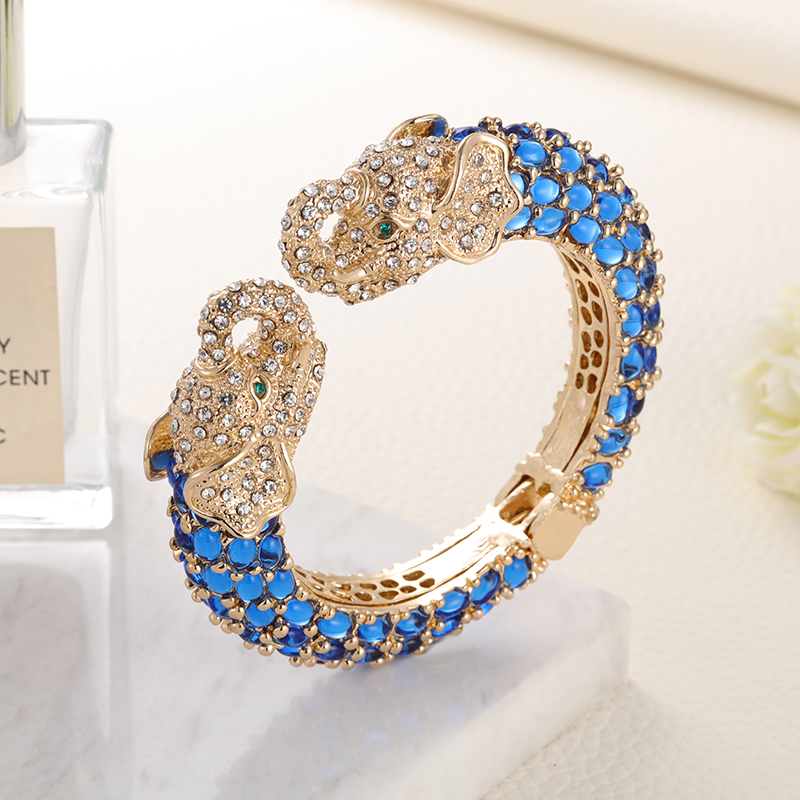 Женский разноцветный Браслет-м – обзор и цена Paradise Jewelry & Watches Dolphin Mall